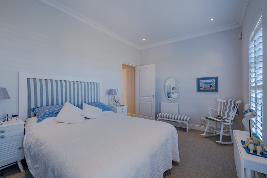 3 Bedroom Property for Sale in Chanteclair Western Cape